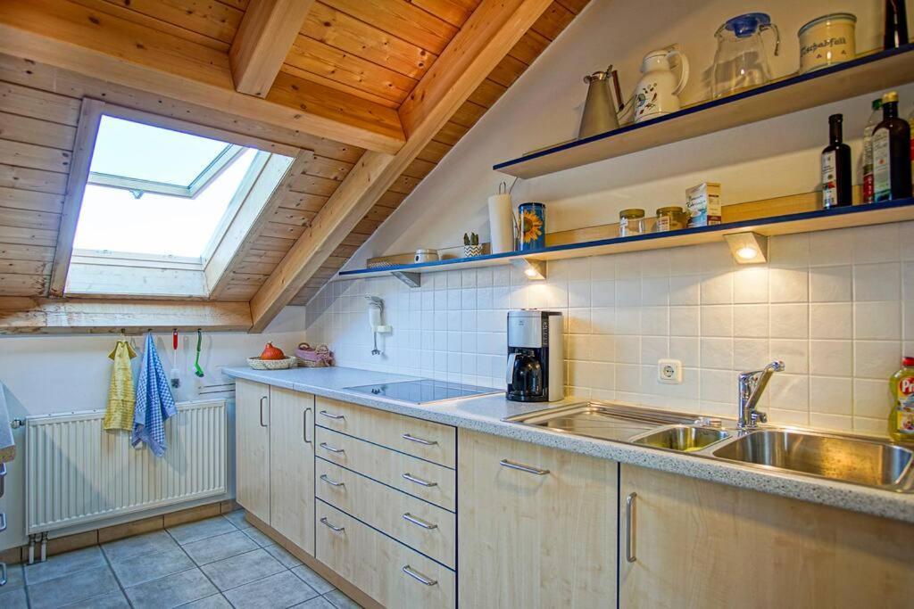 Luxury Living Near Weissensee +Balcony +Netflix 福森 外观 照片