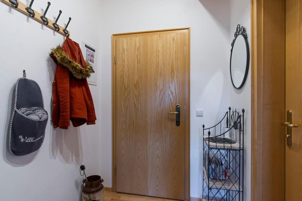 Luxury Living Near Weissensee +Balcony +Netflix 福森 外观 照片