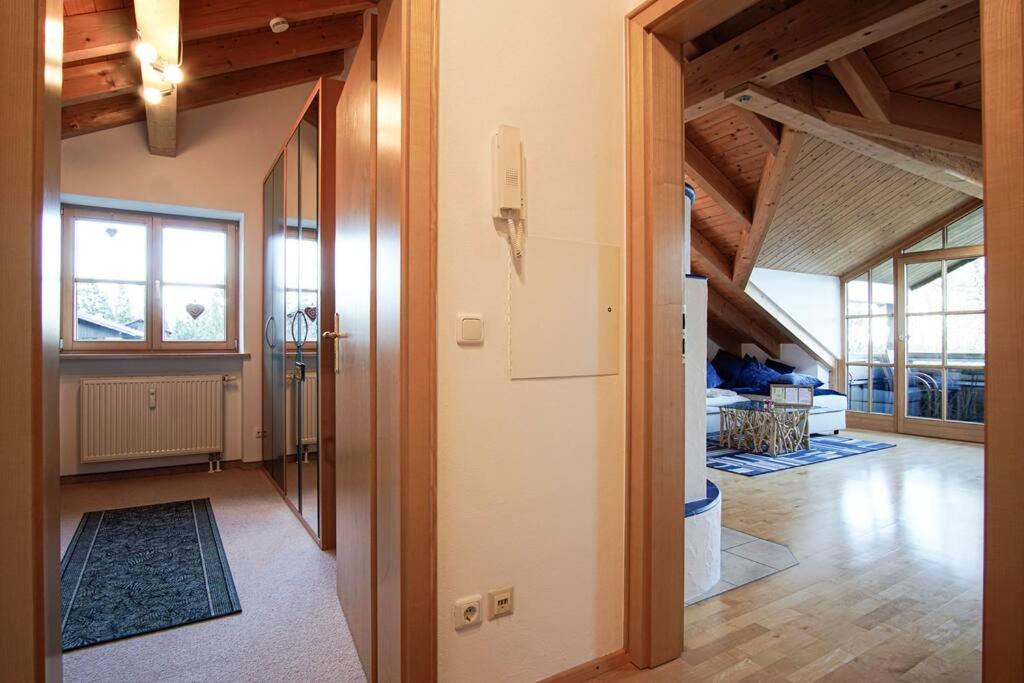 Luxury Living Near Weissensee +Balcony +Netflix 福森 外观 照片